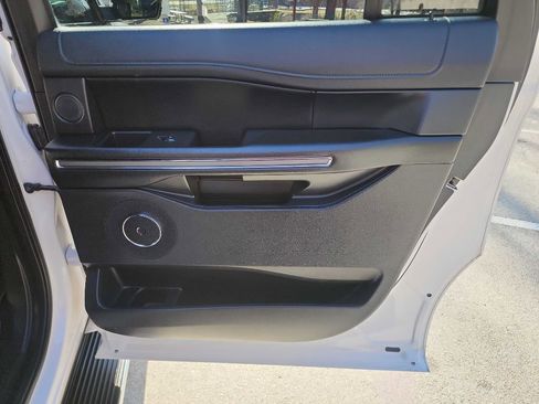 Used 2019 Ford Expedition Max XLT w/ Equipment Group 202A image 39