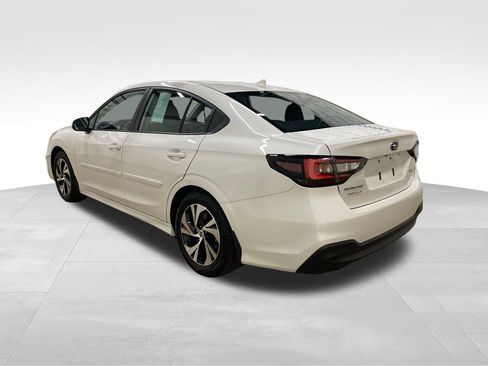 Used 2025 Subaru Legacy Premium AWD/4WD image 2