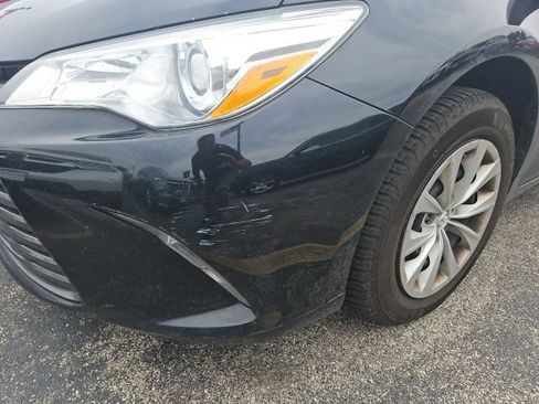 Used 2017 Toyota Camry LE FWD image 6