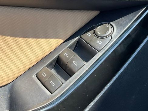New 2026 Chevrolet Equinox ACTIV AWD/4WD image 16