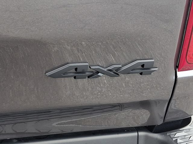 Used 2023 RAM 1500 Tradesman w/ Night Edition AWD/4WD image 32