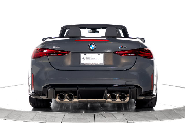 Used 2026 BMW M4 xDrive Competition w/ Executive Package AWD/4WD image 4