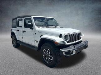Certified 2025 Jeep Wrangler Unlimited Sahara AWD/4WD video 2