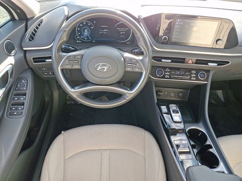 Used 2020 Hyundai Sonata SEL w/ Premium Package image 11