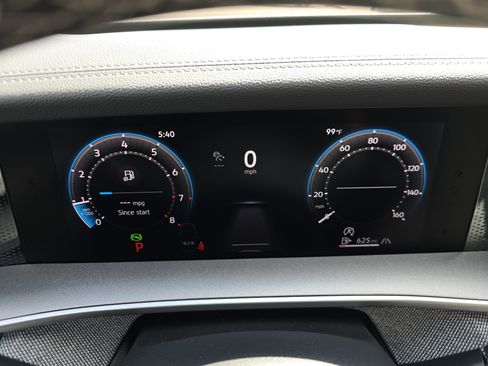 New 2025 Volkswagen Tiguan S image 19