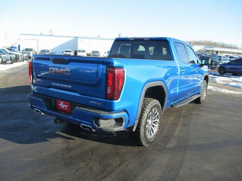 Used 2022 GMC Sierra 1500 AT4 w/ AT4 Premium Package image 5