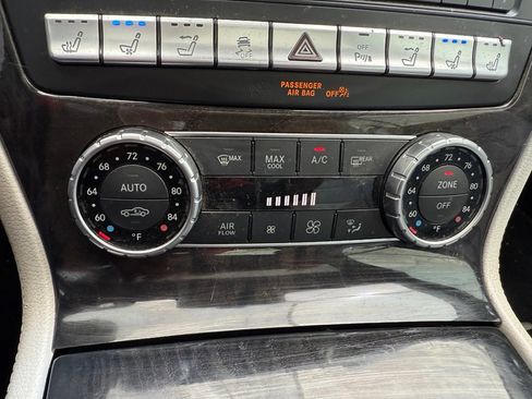 Used 2017 Mercedes-Benz SL 450 image 15