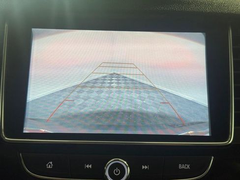 Used 2018 Buick Encore Preferred AWD/4WD image 19