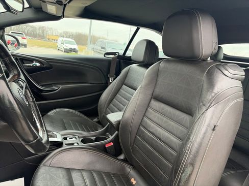 Used 2016 Buick Cascada Premium image 24