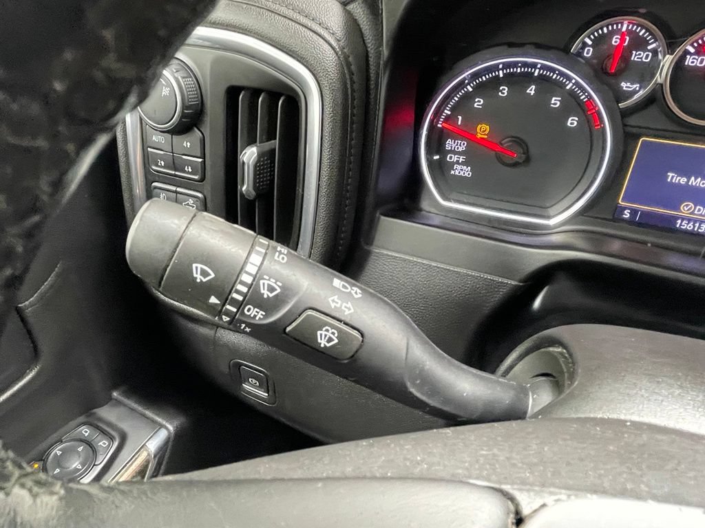 Used 2019 Chevrolet Silverado 1500 RST AWD/4WD image 29