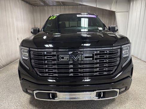 Used 2025 GMC Sierra 1500 Denali Ultimate image 8
