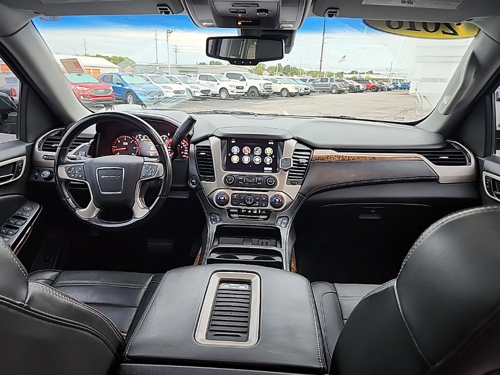 Used 2016 GMC Yukon XL Denali w/ Open Road Package AWD/4WD image 38