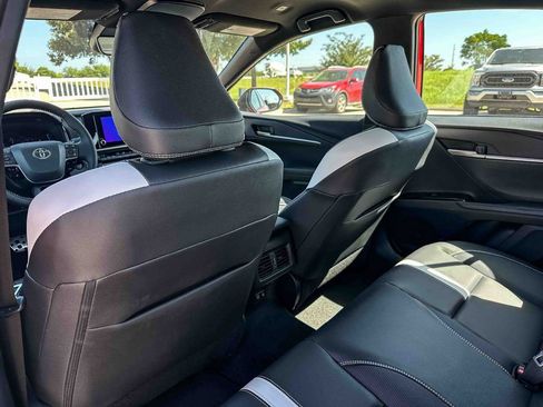 Certified 2026 Toyota Camry SE w/ Convenience Package FWD image 17