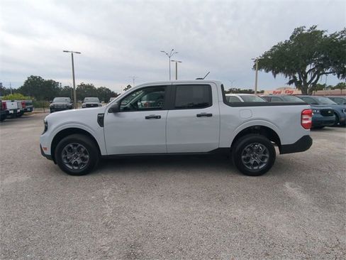New 2025 Ford Maverick XLT image 8