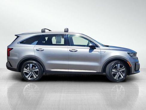 Used 2023 Kia Sorento EX AWD/4WD image 3