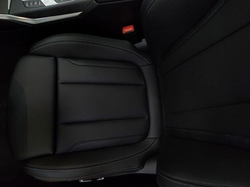 New 2026 BMW 330i xDrive Sedan w/ Convenience Package image 13