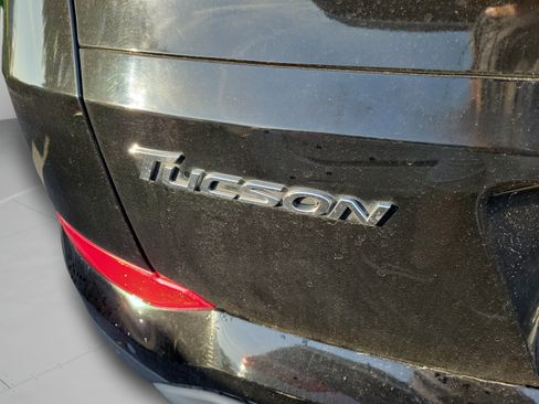 Used 2018 Hyundai Tucson Value FWD image 25