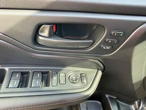 Used 2026 Honda Odyssey EX-L image 13