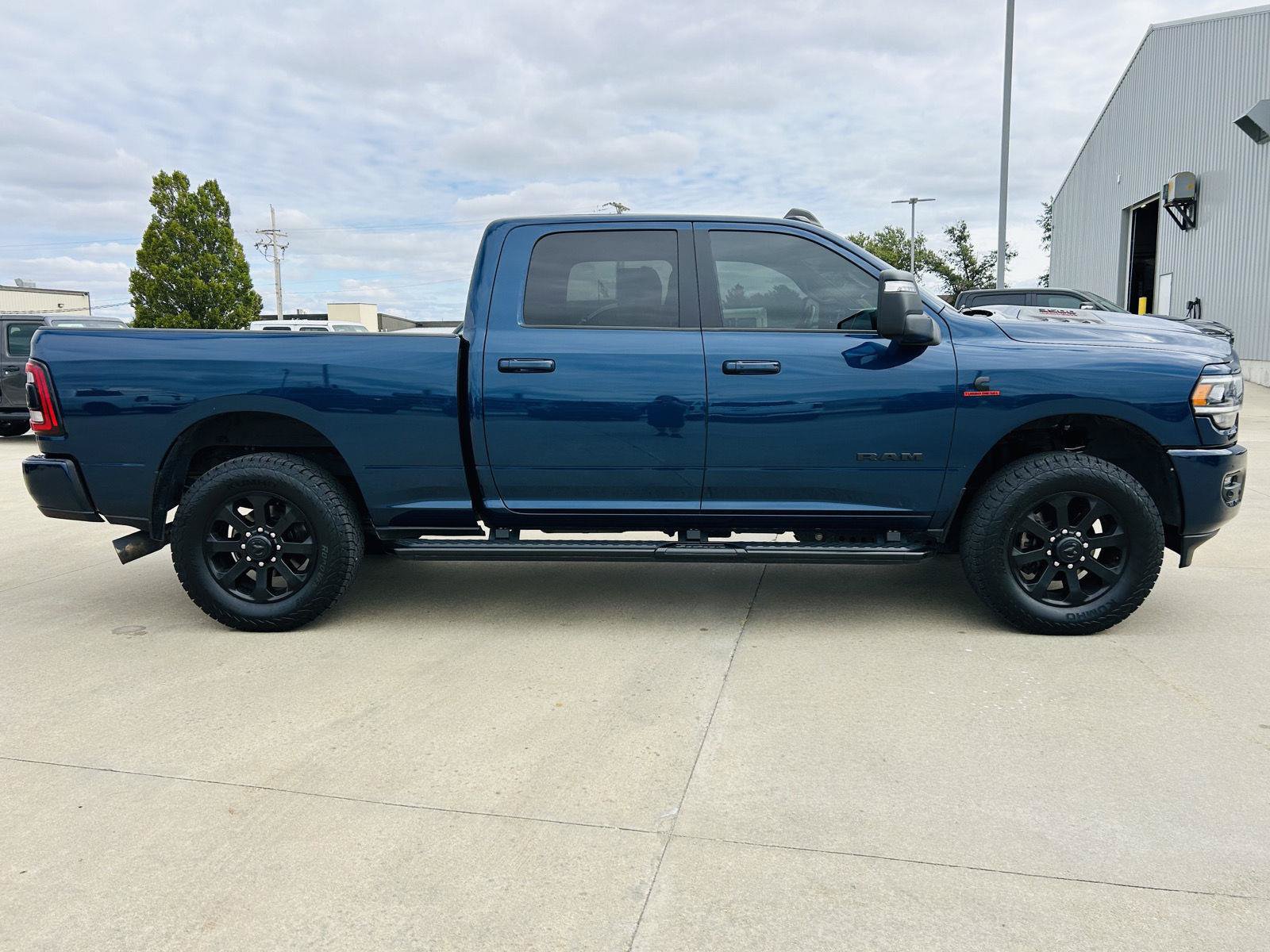 Used 2023 RAM 3500 Laramie AWD/4WD image 41