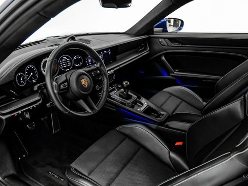 Used 2022 Porsche 911 GT3 image 44