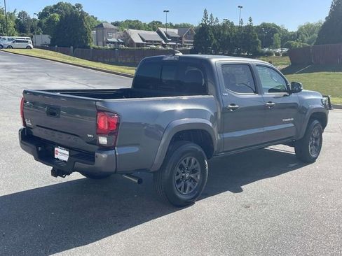 Used 2023 Toyota Tacoma SR5 image 5
