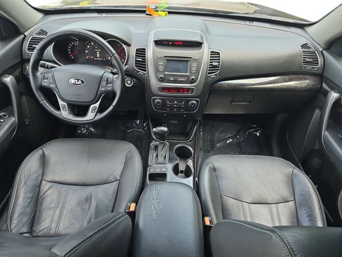 Used 2015 Kia Sorento EX FWD image 9