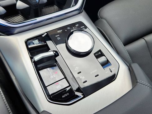 New 2026 BMW X3 xDrive30 AWD/4WD image 18