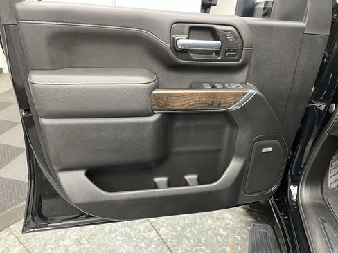 Certified 2022 GMC Sierra 2500 Denali w/ Denali Ultimate Package image 11