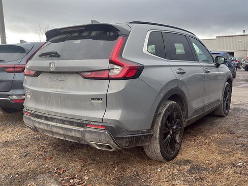 Used 2024 Honda CR-V Sport Touring image 3