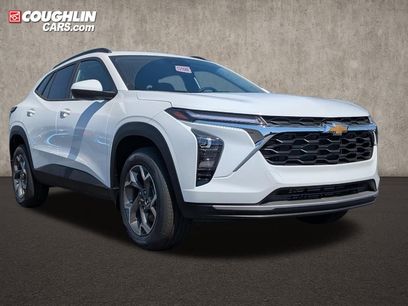 New 2026 Chevrolet Trax LT w/ Driver Confidence Package