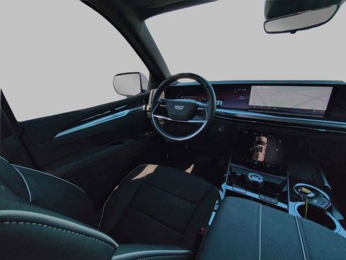 Used 2025 Cadillac Escalade Premium Luxury w/ Touring Package image 12