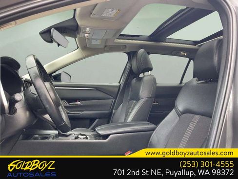 Used 2023 MAZDA CX-50 2.5 S w/ Preferred Plus Pkg image 12