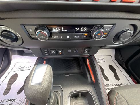 Used 2026 Nissan Frontier PRO-4X w/ Pro-4x Convenience Package AWD/4WD image 30