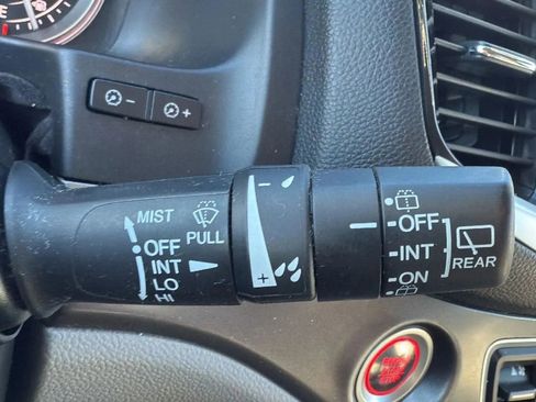 Used 2018 Honda Pilot LX image 13