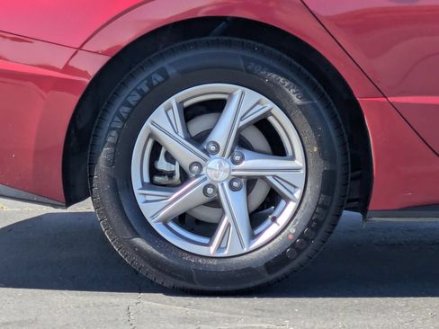 Certified 2023 Hyundai Sonata SE FWD image 8