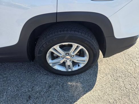 Used 2023 GMC Terrain SLE w/ LPO, Floor Liner Package AWD/4WD image 35
