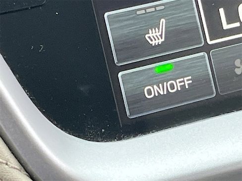 Used 2024 Subaru Legacy Limited image 20