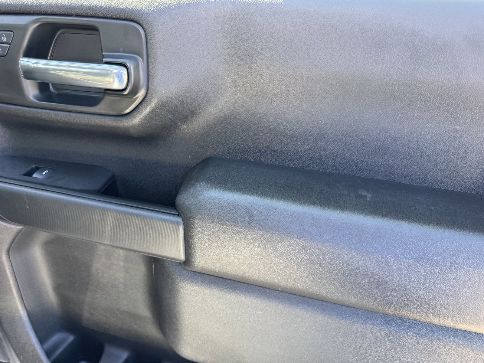 Used 2025 GMC Sierra 1500 Pro w/ Pro Value Package RWD image 9