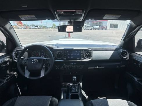 Used 2023 Toyota Tacoma TRD Sport RWD image 13
