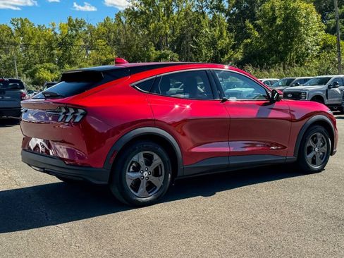 Used 2021 Ford Mustang Mach-E Select w/ Comfort/Technology Package AWD/4WD image 3