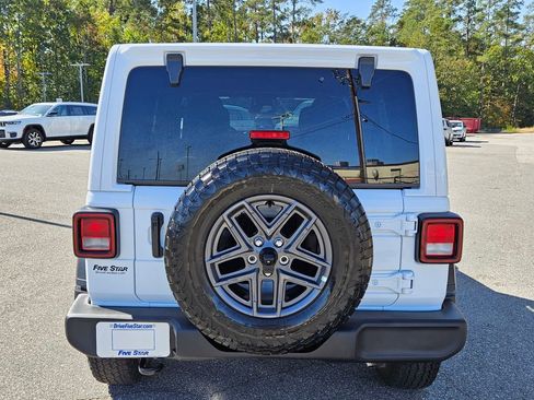 New 2026 Jeep Wrangler Sport S image 11
