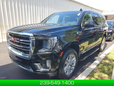 Certified 2022 GMC Yukon SLT w/ SLT Premium Package AWD/4WD image 1