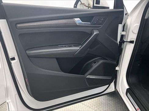 Used 2024 Audi Q5 2.0T Premium Plus image 18