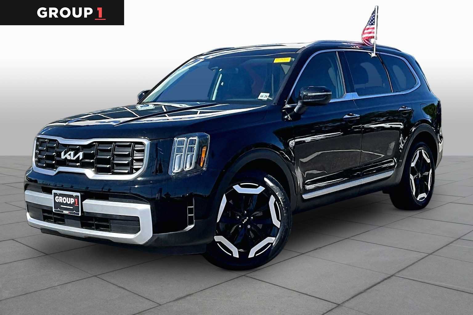 Used 2024 Kia Telluride S AWD/4WD image 1
