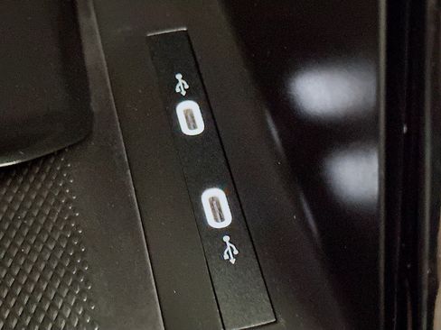 Used 2023 Volkswagen ID.4 Pro image 25