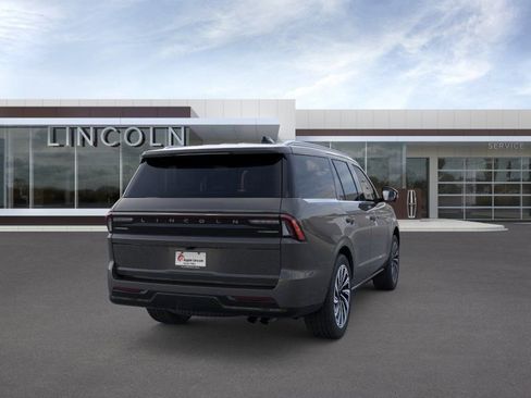 New 2025 Lincoln Navigator Black Label AWD/4WD image 9