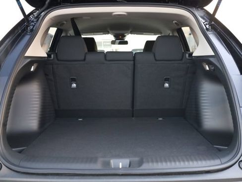 New 2026 Honda HR-V LX image 24