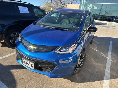 Used 2019 Chevrolet Bolt Premier w/ Infotainment Package image 2