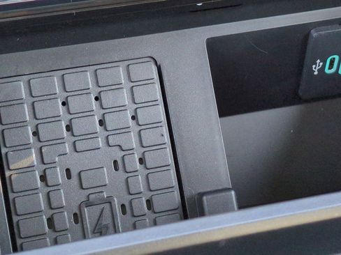 New 2024 Ford F250 Lariat w/ Lariat Ultimate Package image 33