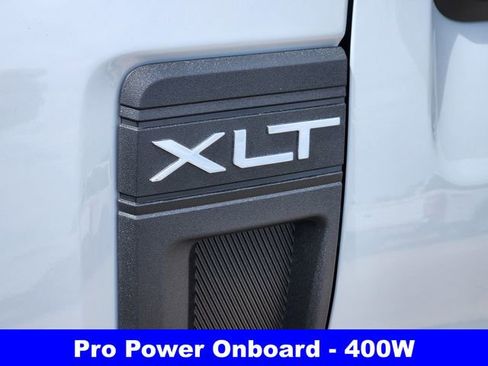 New 2026 Ford Maverick XLT w/ XLT Luxury Package FWD image 11